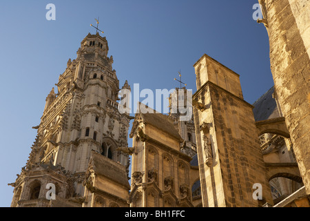 La cattedrale di Tours, Saint Gatiens cattedrale, il modo di San Giacomo, Chemins de Saint Jacques, Via Turonensis, Tours, Dept. Indre-et- Foto Stock