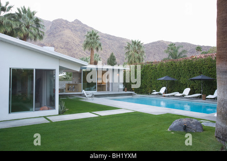 Palm Springs piscina e home esterno Foto Stock