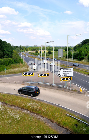 A41 giunzione nel Hertfordshire, Regno Unito. Foto Stock