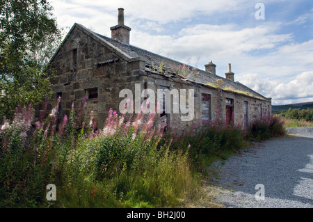 Rovine di Grantown on Spey alla stazione ferroviaria est,grande nord della Scozia railway Foto Stock