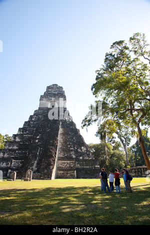 Tempio che io, tempio della grande costruzione Jaguar a Tikal sito archeologico. Guatemala. Foto Stock