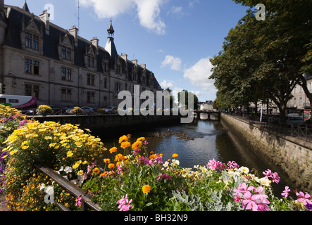 L'Odet river, città di Quimper, departament di Finisterre, regione della Bretagna, Francia Foto Stock