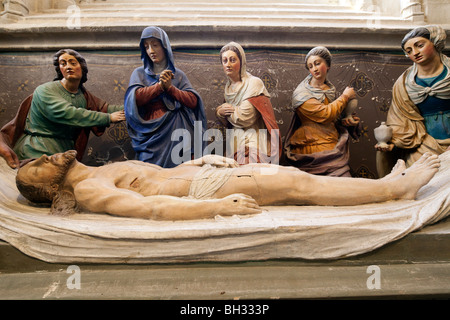 La sepoltura di Gesù, XVI secolo scultura di Froc-Robert, Cattedrale di Quimper, Francia Foto Stock