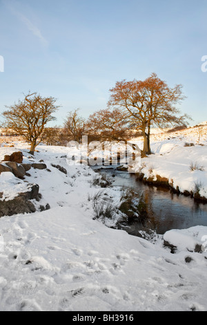 Burbage ruscello coperto di neve Foto Stock