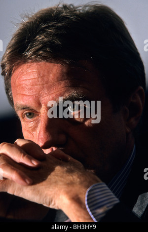 BERNARD Kouchner, ministro degli Affari esteri ed europei Foto Stock