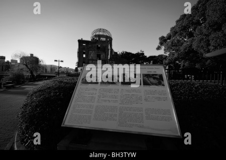 Genbaku Domu (Hiroshima Peace Memorial, aka la Cupola della Bomba Atomica o bomba a cupola). Hiroshima. Giappone Foto Stock