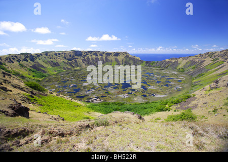 Rano Kau cratere del vulcano sull'Isola di Pasqua, Cile Foto Stock