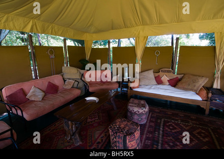 Pepe Elephant Camp, Masai Mara riserva nazionale del Kenya. Foto Stock