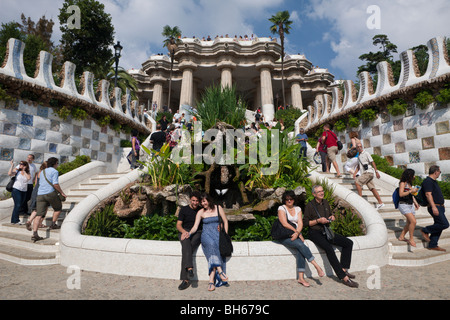 Ingresso al Parco Guell di architetto Antoni Gaudi, Barcellona, in Catalogna, Spagna Foto Stock