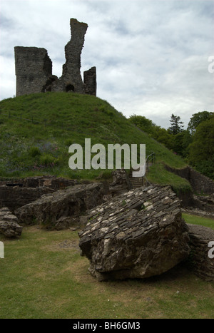 Rovine del Castello di Okehampton, Dartmoor Devon Foto Stock