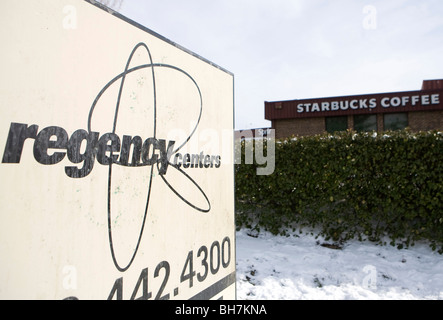 A Regency centri shopping center nella periferia del Maryland. Foto Stock