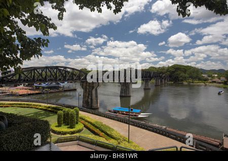 Ponte sul Fiume Kwai, Thailandia Foto Stock