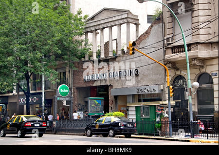 Adriano Giardino Bookshop Buenos Aires Argentina Santa Fee Foto Stock