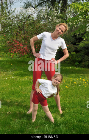 Madre e figlia - Formazione Foto Stock