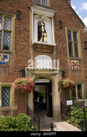 L'ospedale Gesù almhouses a Bray, vicino a Maidenhead. Berkshire. Regno Unito. (Fondata nel 1627 da William Goddard.) Foto Stock