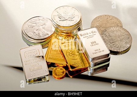 Oro, di argento e palladio bullion di monete e lingotti Foto Stock