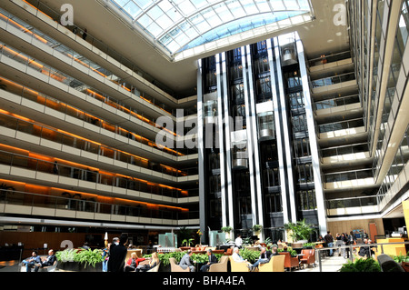 Hall di hotel Hilton, a Puerto Madero Buenos Aires, Argentina Foto Stock