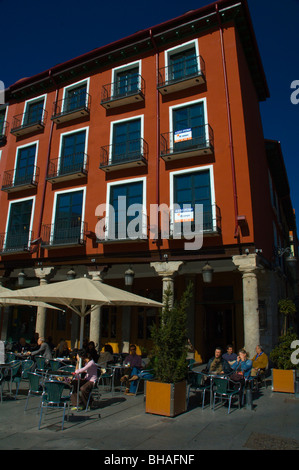 Cafe terrace central Valladolid Castiglia e Leon Spagna Europa Foto Stock