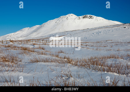 Moel Penamnen dopo una nevicata. Foto Stock