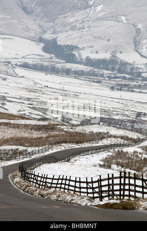 Neve invernale vale di edale parco nazionale di Peak District derbyshire England Regno unito Gb Foto Stock