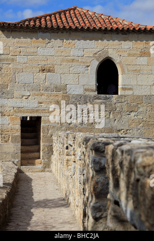 Il castello Sao Jorge è un Maures fortezza costruita nel secolo10th nel cuore del quartiere storico di Lisbona Foto Stock