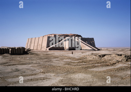 Il custode della Ziggurat di Ur-Nammu, Iraq 690131 003 Foto Stock