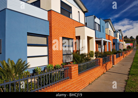 Industria di alloggiamento / nuove e moderne case si trova nel sobborgo di Maribyrnong / Melbourne Victoria Australia. Foto Stock