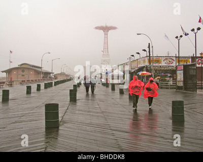 Coney Island Amusement Park rides Foto Stock