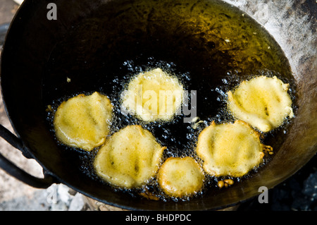 Fritte snack indiano. Foto Stock