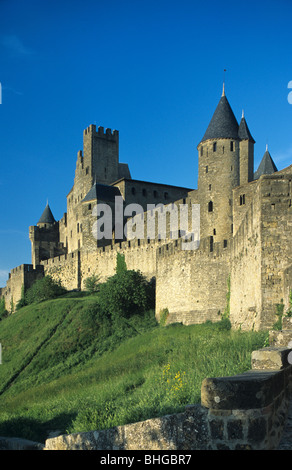 West Walls & Château Comtal di Cittadella medievale, Città, Fortezza, Castello e fortificazioni, Carcassonne, Aude, Francia Foto Stock