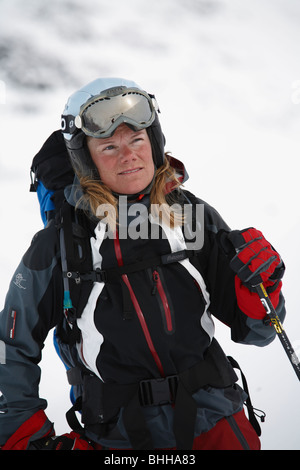 Una femmina di sciatore, Abisko, Lapponia, Svezia. Foto Stock