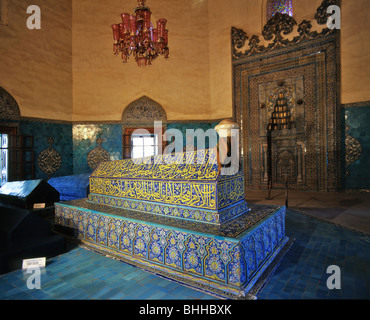 Interno di Bursa Yesil Turbe tomba verde della Turchia Foto Stock