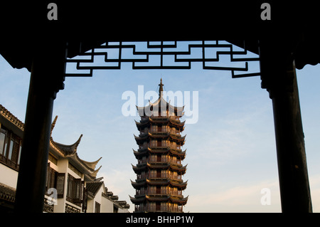 Architettura tradizionale cinese di Zhouzhuang, provincia dello Jiangsu, Cina e Asia Foto Stock