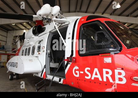 Sikorsky S 92 elicottero usato dalla Guardia costiera del Regno Unito per operazioni di ricerca e salvataggio, basata a Sumburgh delle Shetland, fuori della costa scozzese Foto Stock