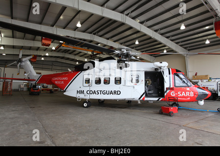 Sikorsky S 92 elicottero usato dalla Guardia costiera del Regno Unito per operazioni di ricerca e salvataggio, basata a Sumburgh delle Shetland, fuori della costa scozzese Foto Stock