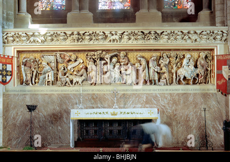 Reredos a Waltham Abbey Essex, 1964. Artista: Laurence Goldman Foto Stock