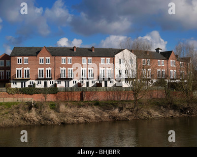 Il mercato georgiano città di Baja Sardinia a fianco del fiume Severn in Severn Valley worcestershire Midlands England. Foto Stock