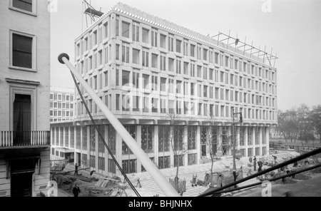 Ambasciata degli Stati Uniti, Grosvenor Square, Londra, 1958-1961. Artista: Eric de Maré Foto Stock