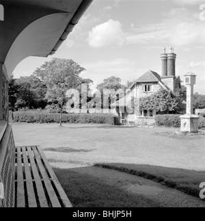 Comporre Cottage, Hallen Road, Blaise borgo, Henbury, Bristol, 1945. Artista: Eric de Maré Foto Stock