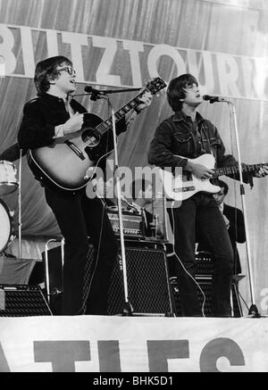 Peter e Gordon, gruppo musicale britannico (pop), 1964 - 1968, (* 22.6.1944), Gordon Waller (4.6.1945 - 17.6.2009), durante la rappresentazione teatrale, il Beatles Blitztournee, a metà della 1960s, Foto Stock