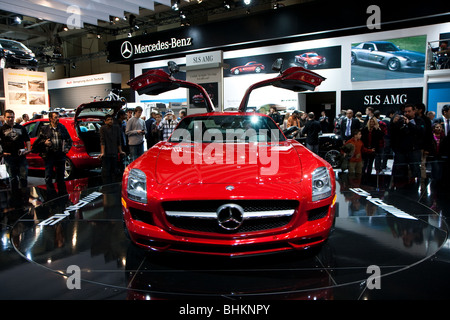 'Mercedes Benz 'Mercedes-Benz' 'SLS AMG" rosso Foto Stock