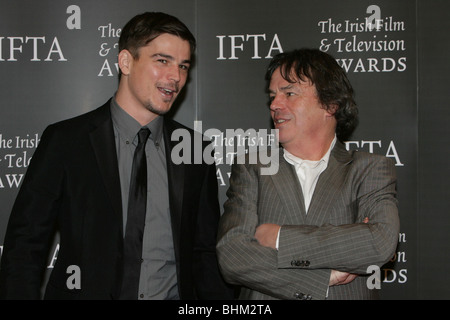 Attore Josh Hartnett e regista irlandese Neil Jordan al 7° Irish Film e Televisione Awards Foto Stock