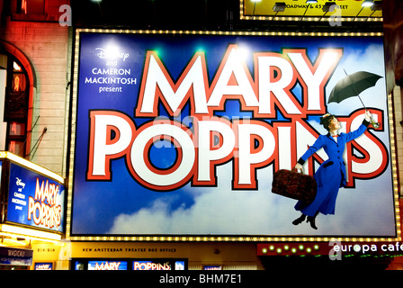 Mary Poppins" spettacolo di Broadway, Times Square a New York City Foto Stock