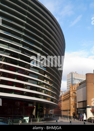 Il teatro di curva nel quartiere culturale della città di Leicester, LEICESTERSHIRE REGNO UNITO Inghilterra Foto Stock