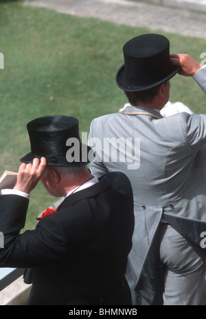 Nel Regno Unito la società ALTA MODA PRESSO IL ROYAL ASCOT GARE Foto Stock