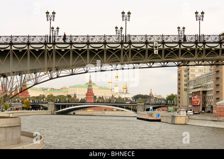 Ponte sul fiume Moskva, Mosca Foto Stock