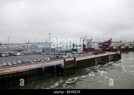 Calais ferry terminal quayside Foto Stock