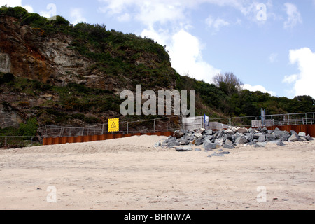 EDIFICIO SULLA SPIAGGIA DI CARLYON BAY. CORNOVAGLIA REGNO UNITO. 2009 Foto Stock