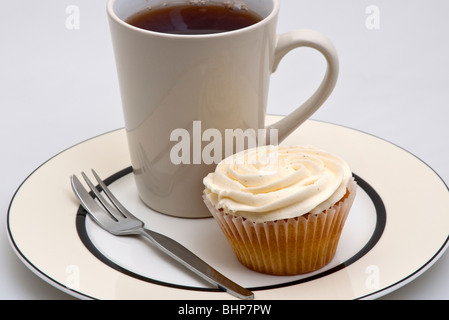 Tortina e la tazza di tè Foto Stock