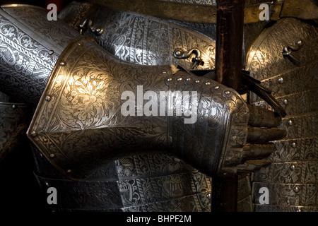 Sfida particolare medievale classica tuta piena di Armor. Foto Stock